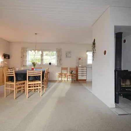 Front In Vaeggerlose With Sauna Vakantiehuis Bøtø By