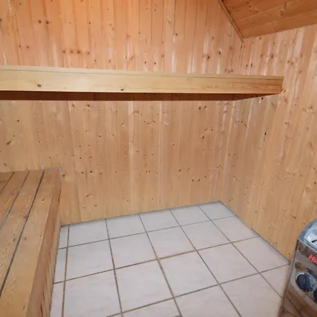 Vakantiehuis Front In Vaeggerlose With Sauna