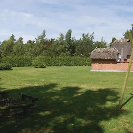 Front In Vaeggerlose With Sauna Vakantiehuis *